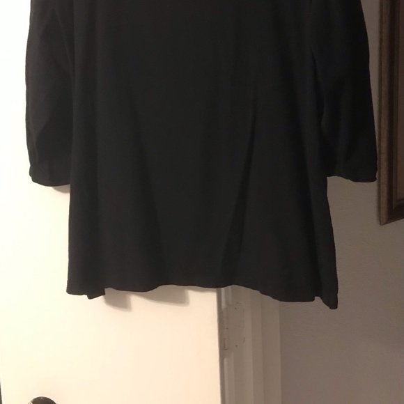 Lane Bryant embellished shirt, size 18/20, never worn - Picture 3 of 5